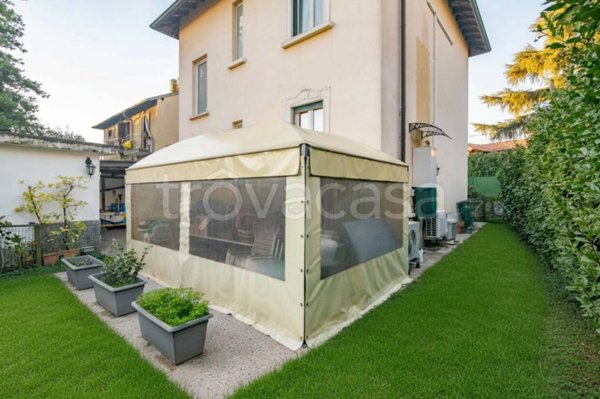 casa indipendente in vendita a Monza