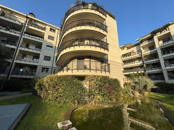 appartamento in vendita a Monza in zona Centro Storico