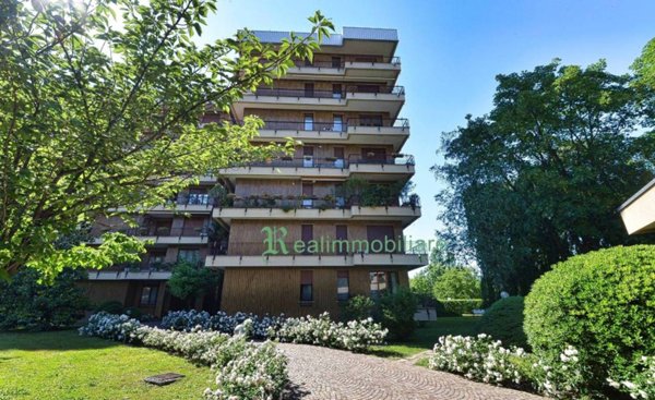 appartamento in vendita a Monza