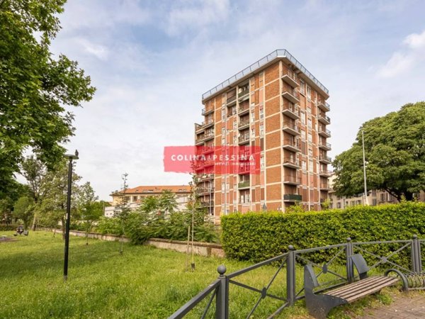 appartamento in vendita a Monza in zona Centro Storico