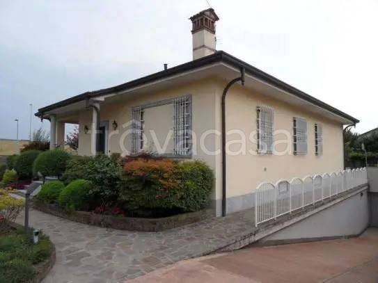 casa indipendente in vendita a Monza