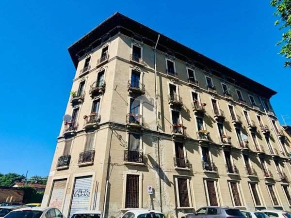 appartamento in vendita a Monza in zona Centro Storico