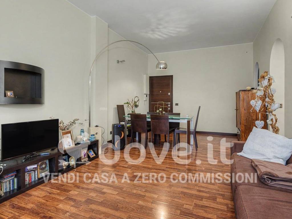 appartamento in vendita a Monza in zona Ospedale San Gerardo
