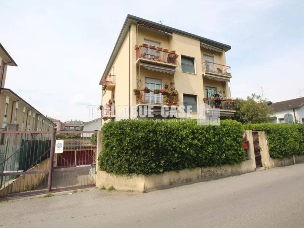 appartamento in vendita a Monza