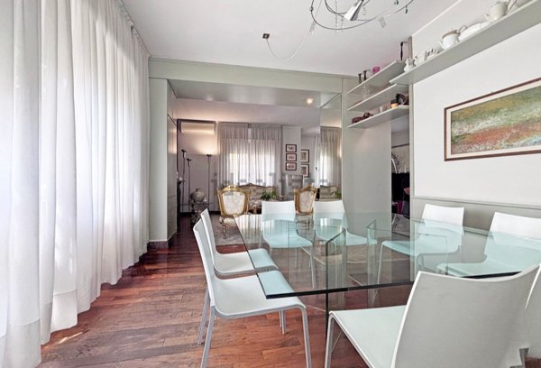 casa indipendente in vendita a Monza