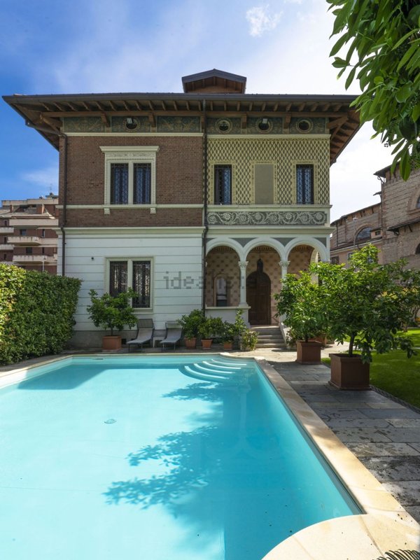casa indipendente in vendita a Monza