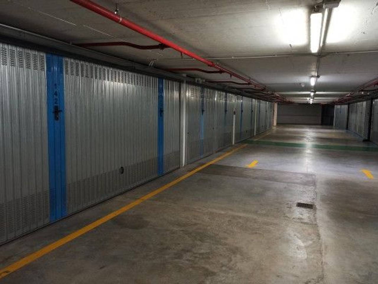 negozio in vendita a Monza