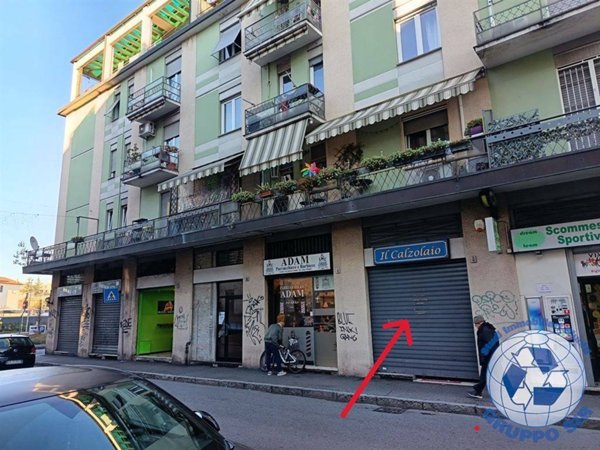 negozio in vendita a Monza