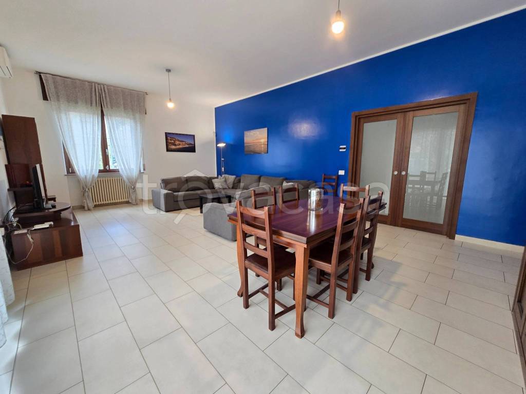 casa indipendente in vendita a Monza