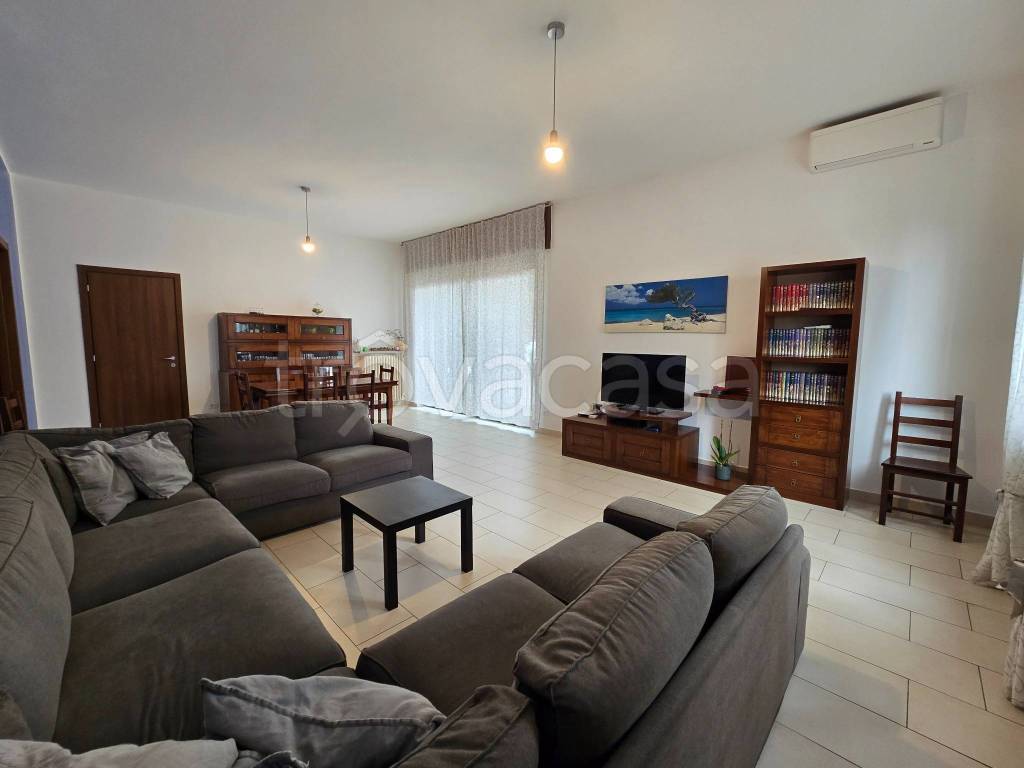 casa indipendente in vendita a Monza