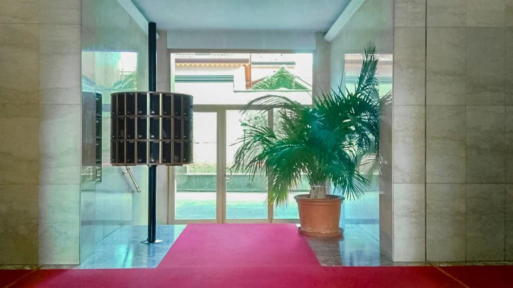 appartamento in vendita a Monza in zona Centro Storico