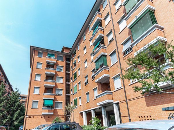 appartamento in vendita a Monza in zona Ospedale San Gerardo