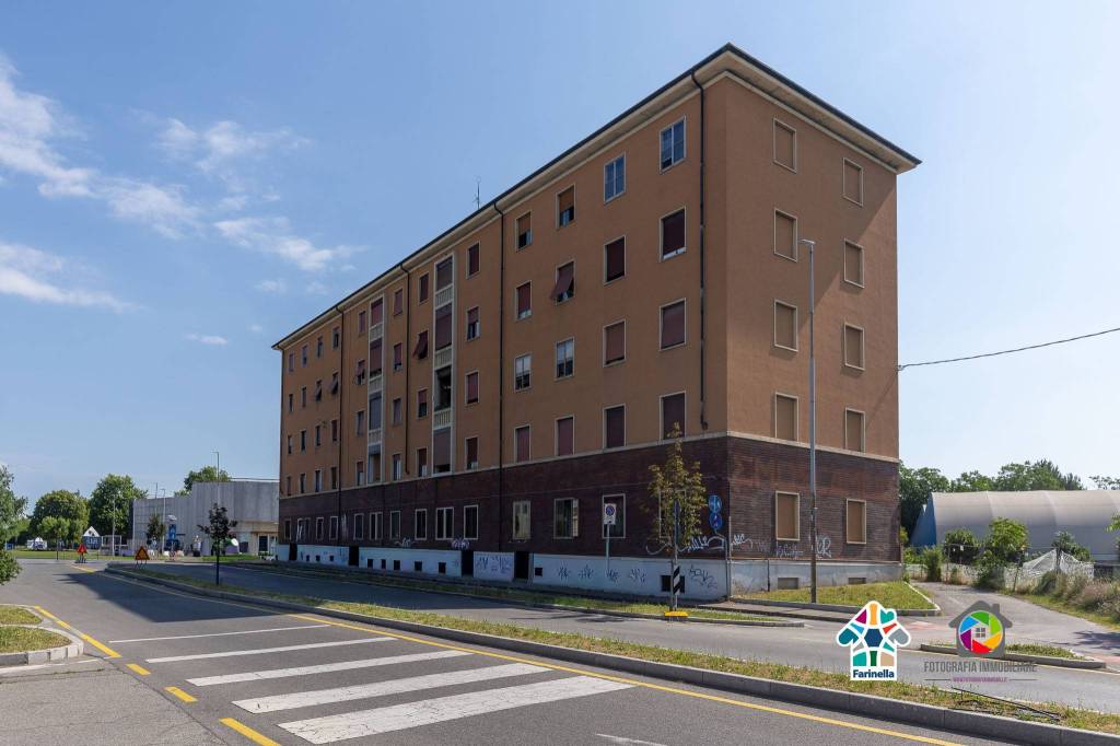 appartamento in vendita a Monza in zona Centro Storico
