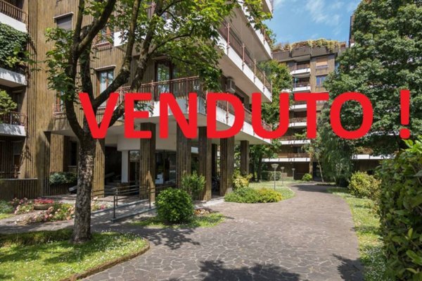 appartamento in vendita a Monza in zona Ospedale San Gerardo