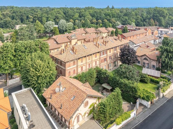 casa indipendente in vendita a Monza
