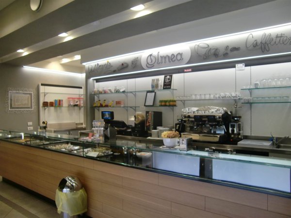negozio in vendita a Monza