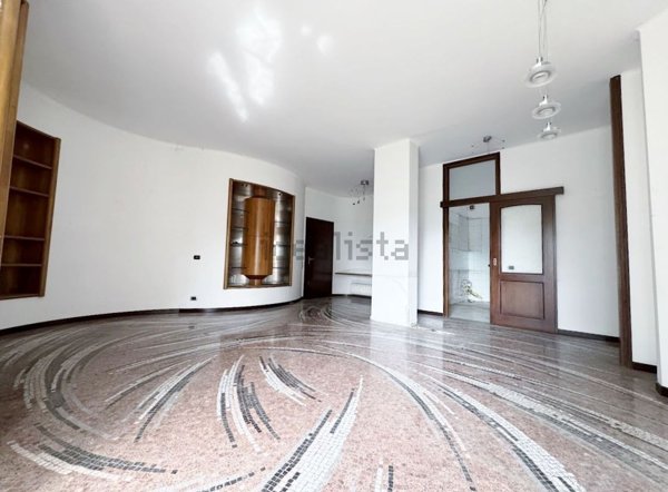 appartamento in vendita a Monza