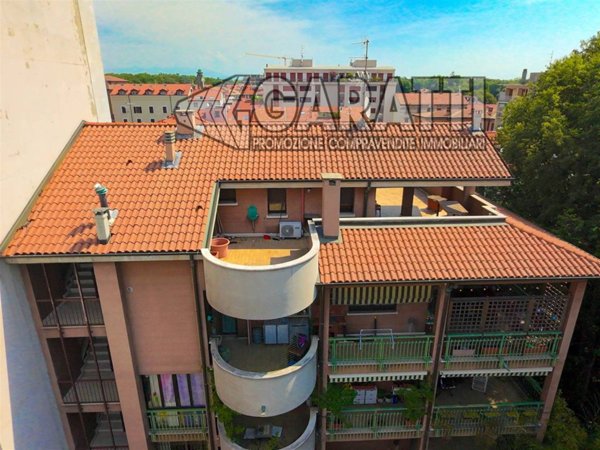 appartamento in vendita a Monza in zona Centro Storico