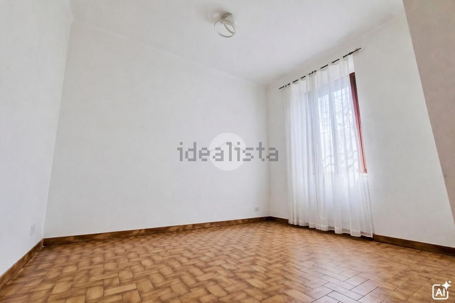 appartamento in vendita a Monza in zona Centro Storico