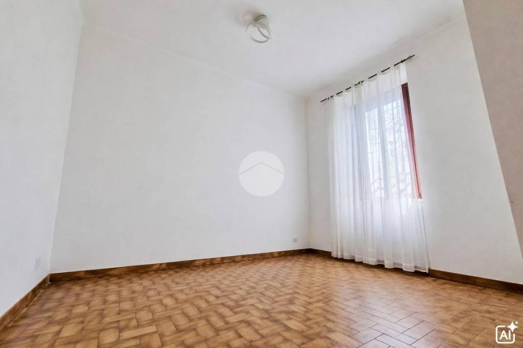 appartamento in vendita a Monza in zona Centro Storico