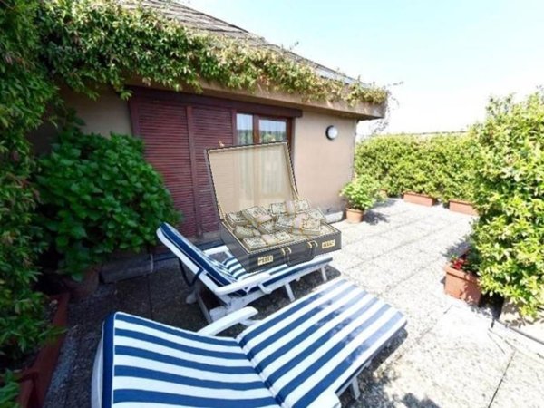 appartamento in vendita a Monza in zona Centro Storico