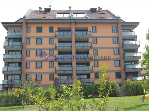 appartamento in vendita a Monza in zona Centro Storico
