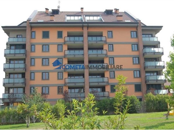appartamento in vendita a Monza in zona Centro Storico