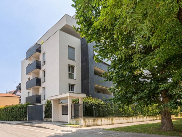 appartamento in vendita a Monza