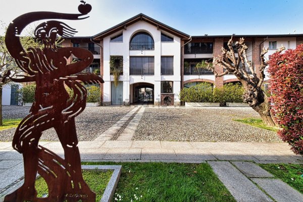 appartamento in vendita a Monza in zona Centro Storico