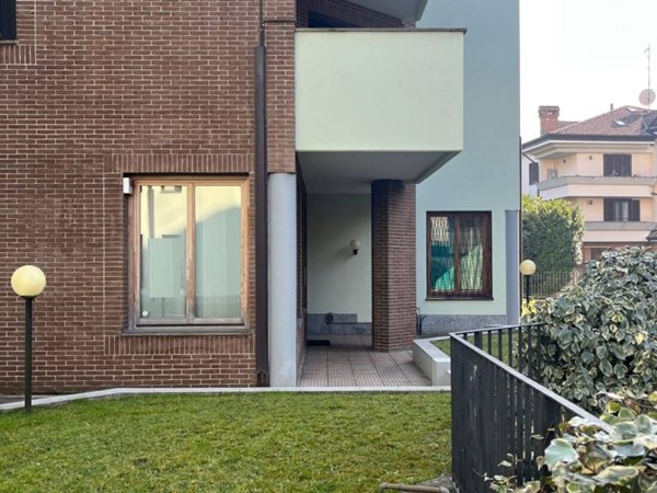 ufficio in vendita a Monza