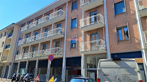 appartamento in vendita a Monza in zona Centro Storico