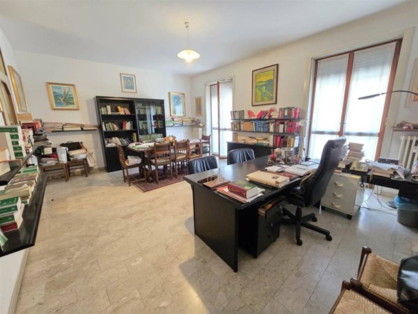 appartamento in vendita a Monza in zona Centro Storico