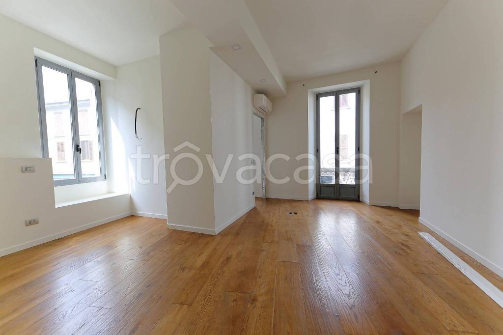 appartamento in vendita a Monza in zona Centro Storico