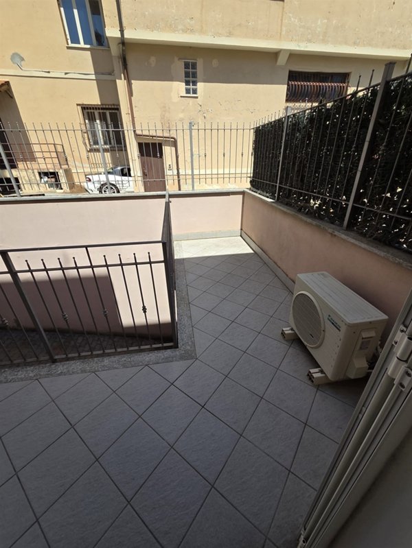 negozio in vendita a Monza