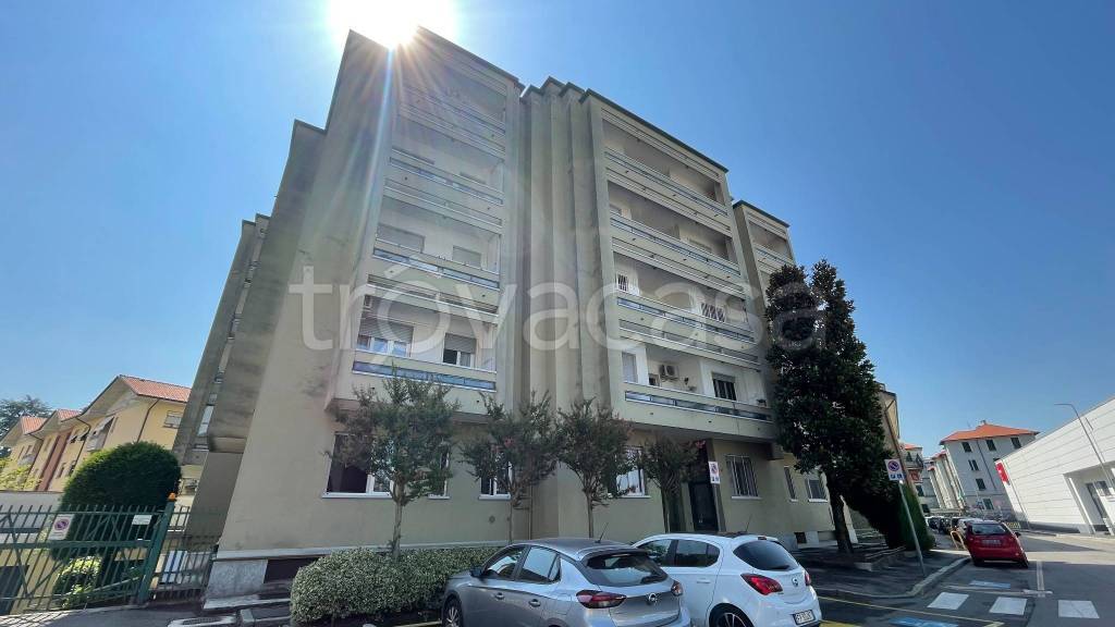 appartamento in vendita a Monza