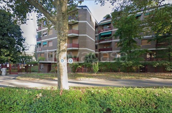 appartamento in vendita a Monza in zona Ospedale San Gerardo