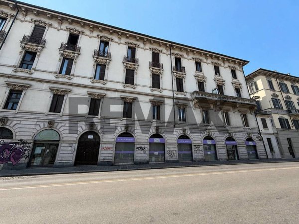 appartamento in vendita a Monza in zona Centro Storico