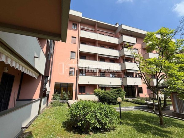appartamento in vendita a Monza