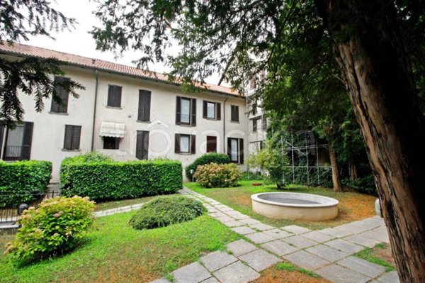 appartamento in vendita a Monza in zona Centro Storico
