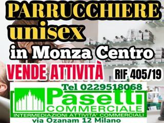 negozio in vendita a Monza in zona Centro Storico