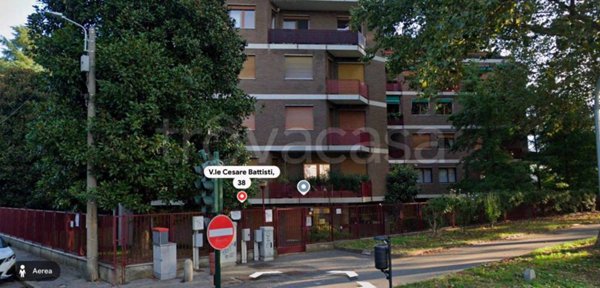 appartamento in vendita a Monza in zona Ospedale San Gerardo