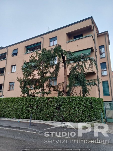 appartamento in vendita a Monza in zona Centro Storico