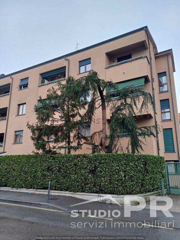 appartamento in vendita a Monza in zona Centro Storico