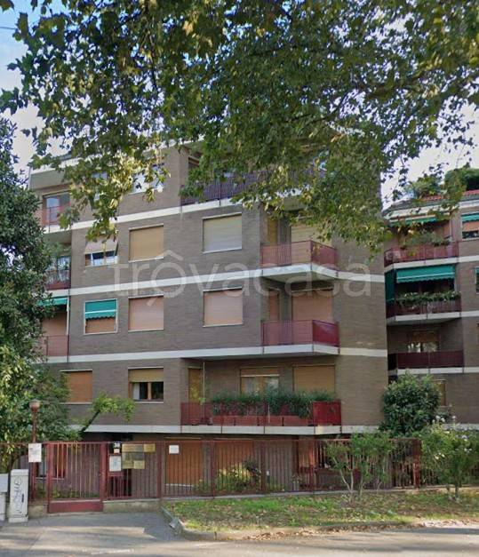 appartamento in vendita a Monza in zona Ospedale San Gerardo