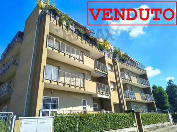 appartamento in vendita a Monza in zona Ospedale San Gerardo
