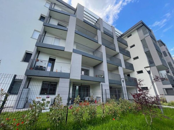 appartamento in vendita a Monza in zona Ospedale San Gerardo