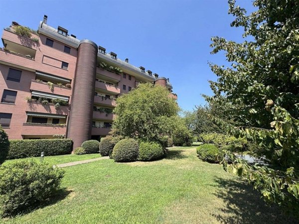 appartamento in vendita a Monza in zona Centro Storico