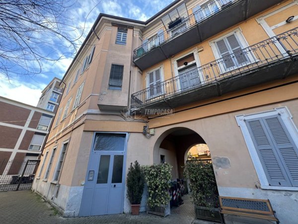appartamento in vendita a Monza in zona Centro Storico