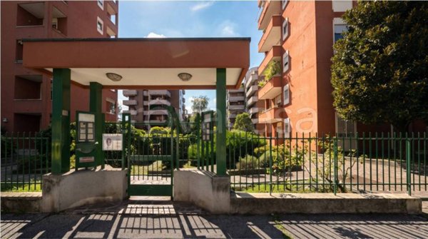 appartamento in vendita a Monza in zona Ospedale San Gerardo