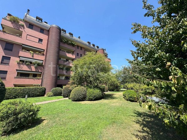 appartamento in vendita a Monza in zona Centro Storico